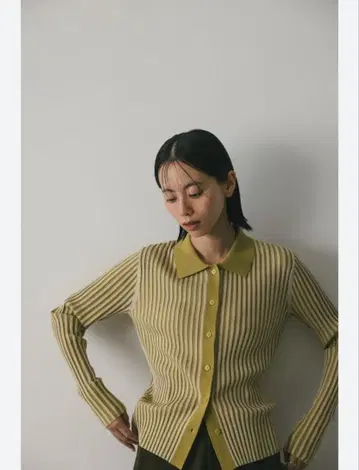 스타일 미키서 컴팩트 리브 니트 셔츠