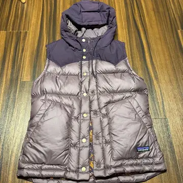 patagonia 후드 부착 베스트 S 사이즈