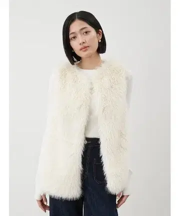 새상품급 Mila Owen 노카라 인조 모피 베스트