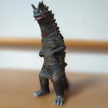 베무라 울트라 괴수 시리즈 리페인트