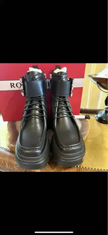 로저 비비에 와라 비브 가죽