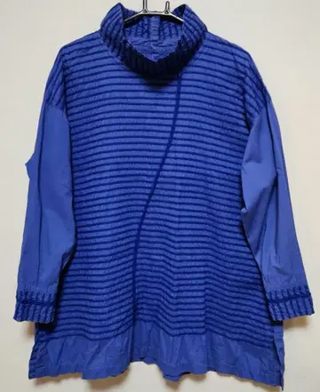 야코마리칼도 하이넥 긴팔 튜닉