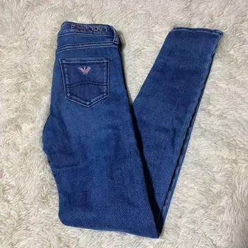 엠포리오 아르마니 데님 스키니