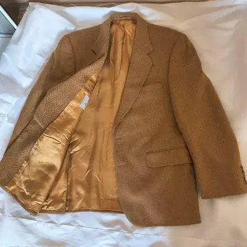 아쿠아 스큐텀 카멜 헤링본 테일러드 자켓 영국제