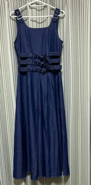 벨티드 점프 스커트