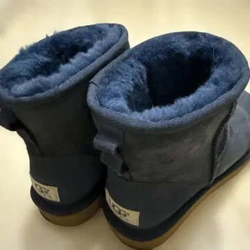 네이비 스웨이드 숏부츠 24cm 배송비 포함 익명 배송