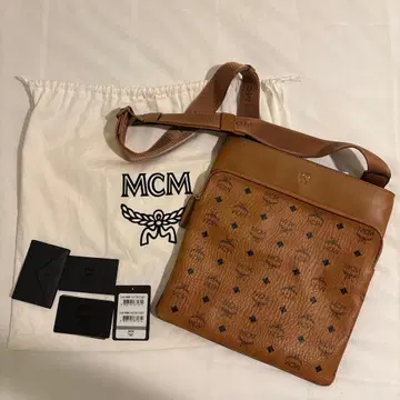 MCM 브라운 숄더백