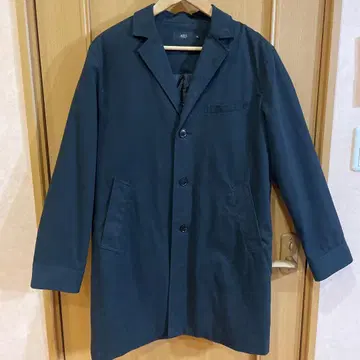 AZUL 버튼 블랙 코트 L
