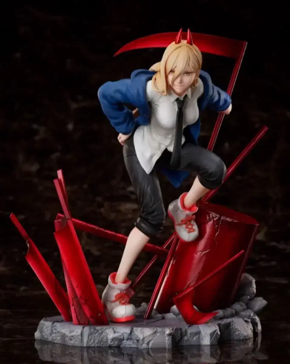 FURYU F:NEX Chainsaw Man Power 1/7 Scale Figure