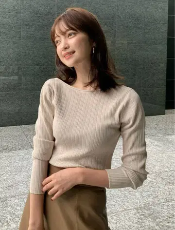 anuans 랜덤 리브 백 오픈 니트탑