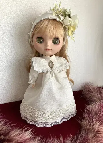 네오 브라이스 플라워 머리띠 포함 아이보리 아웃핏 세트