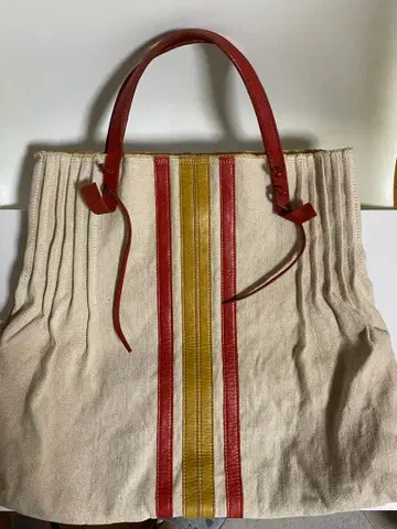 TA 디자인 캠퍼스 라인 테이프 토트백