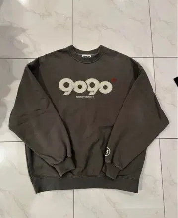 9090 로고 차콜 그레이 맨투맨 트레이닝복 M