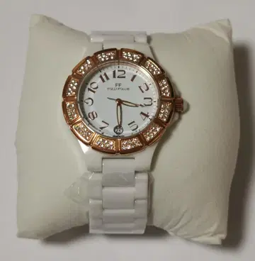 폴리폴리 여성용 쿼츠 손목시계 DORIAN