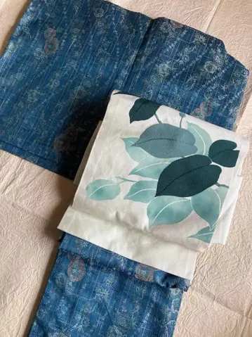 나고야 오비 파란색 잎 패턴