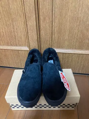 미사용 새상품 반스 스웨이드 퍼 슬립온 블랙 24cm