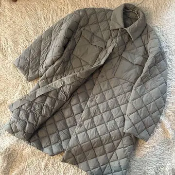 컨디션 최상 UNIQLO C 유니클로 퀼팅 롱 코트 퍼프테크