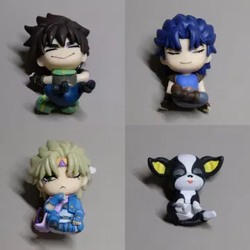 죠죠의 기묘한 모험 피규어 세트