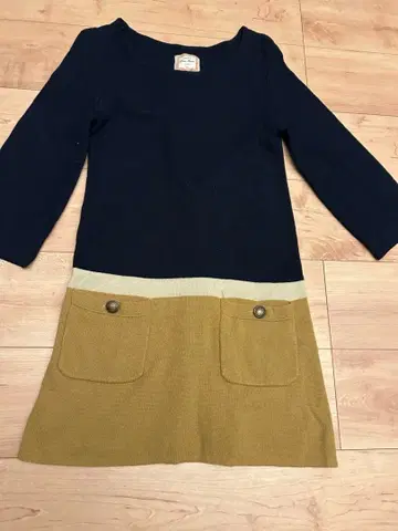 네이비/베이지 긴팔 니트 원피스