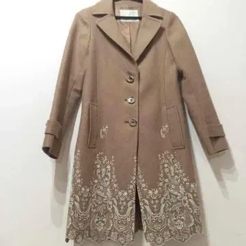 [ 새상품급 ] Grace Class 자수 코트