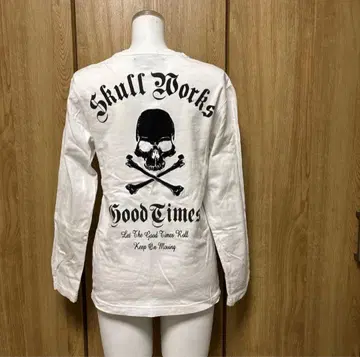 Skull Works 긴팔 T셔츠 화이트