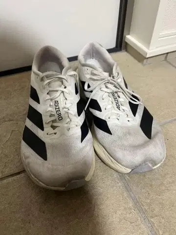 adizero evo sl 27.5 러닝화 화이트/블랙