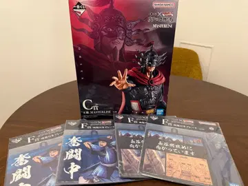 BANDAI 제일복권 C상 왕전 + 덤 F상 4개 포함