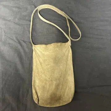 Hender Scheme Pig Shoulder