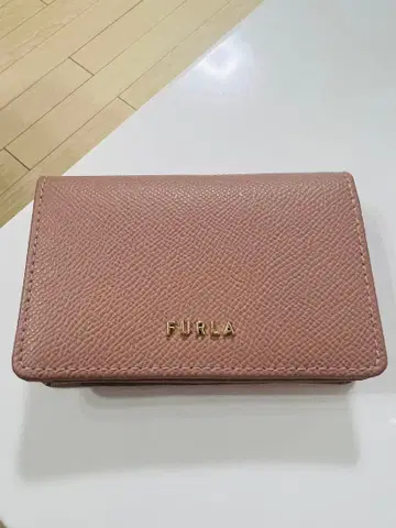 FURLA 핑크 가죽 카드 케이스 클래식 명함지갑