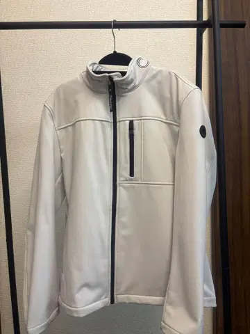Calvin Klein 화이트 나일론 자켓