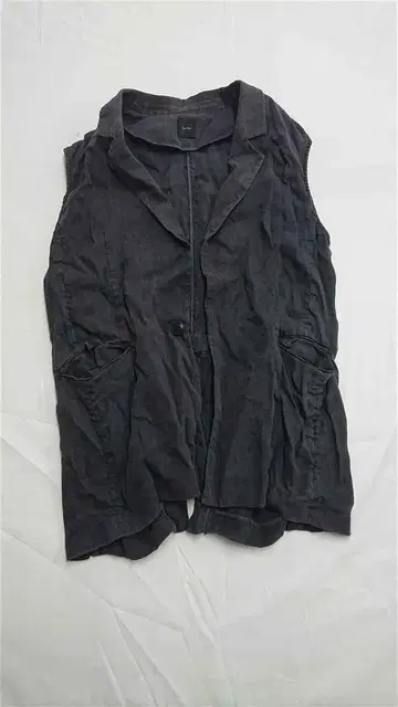 스픽앤스팬 린넨 혼방 베스트 지레 36 블랙 계열 여성용