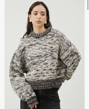 로우 게이지 믹스 컬러 니트