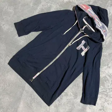 [ 고품질 ] BEAMS HEART M 후드티 네이티브 무늬 네이비