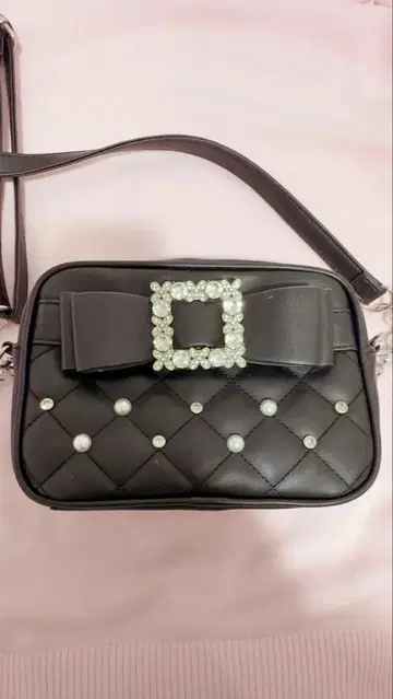 노에미 아가씨 비쥬 리본 숄더백