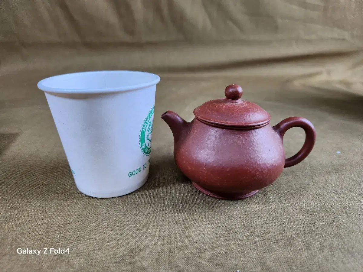 Chinese Pottery Good Clay Small Zisha Teapot