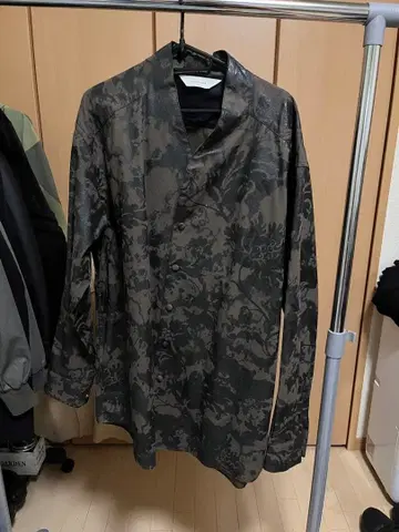 Sasquatchfabrix. 셔츠 size L