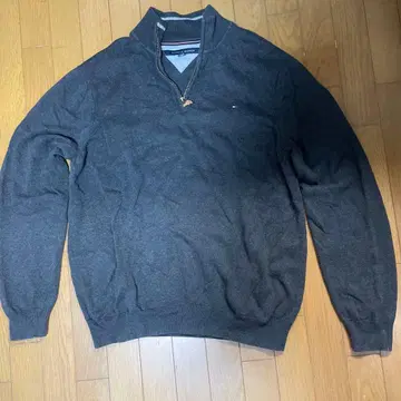 TOMMY HILFIGER 하프 지퍼 코튼 니트