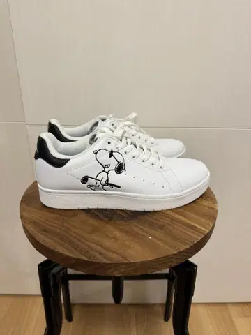 [미사용 새상품] ATHLETIG 2024 모델 골프화 스누피