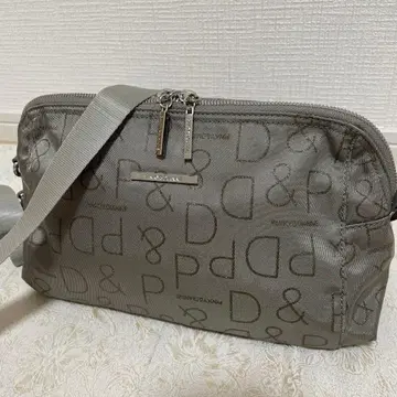 새상품급 Pinky & Dianne 로고 숄더백