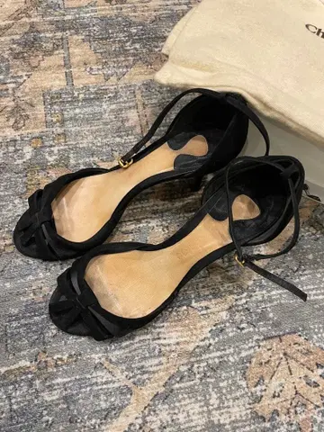 끌로에 블랙 샌들 36