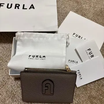 FURLA 그레이 접이식 지갑