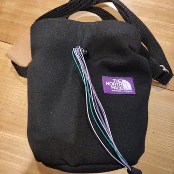 THE NORTH FACE 블랙 숄더백