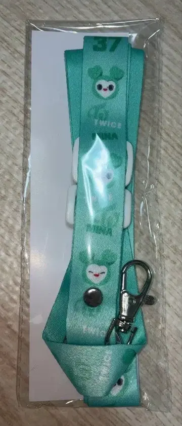 새상품 TWICE LOVELYS 넥스트랩 미나 미브리