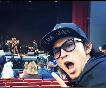 이나바 코시 착용과 동일한 B'z FYOP 네이버후드 시착만 한 상품