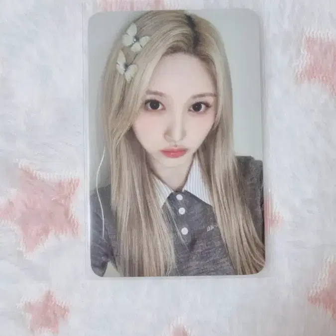 Ive with muu ld gaeul+loved me sealed album