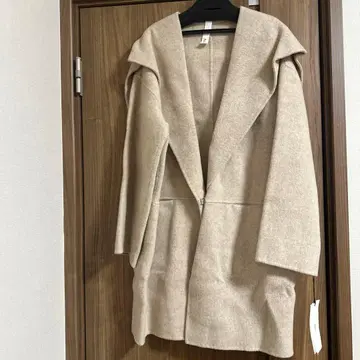 Aga+ 울 베이지 코트