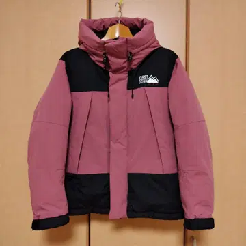 퍼스트 다운 패널 숏 다운 자켓 핑크 계열 M
