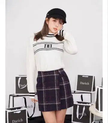 다리치 DD 컴팩트 니트탑