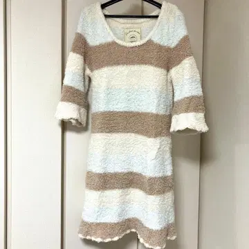 젤라피케 복슬복슬 소재 스트라이프 보더 룸웨어 프리 사이즈