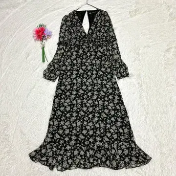 새상품급 자라 쉬폰 원피스 꽃무늬 티어드 프릴 파워숄더 블랙